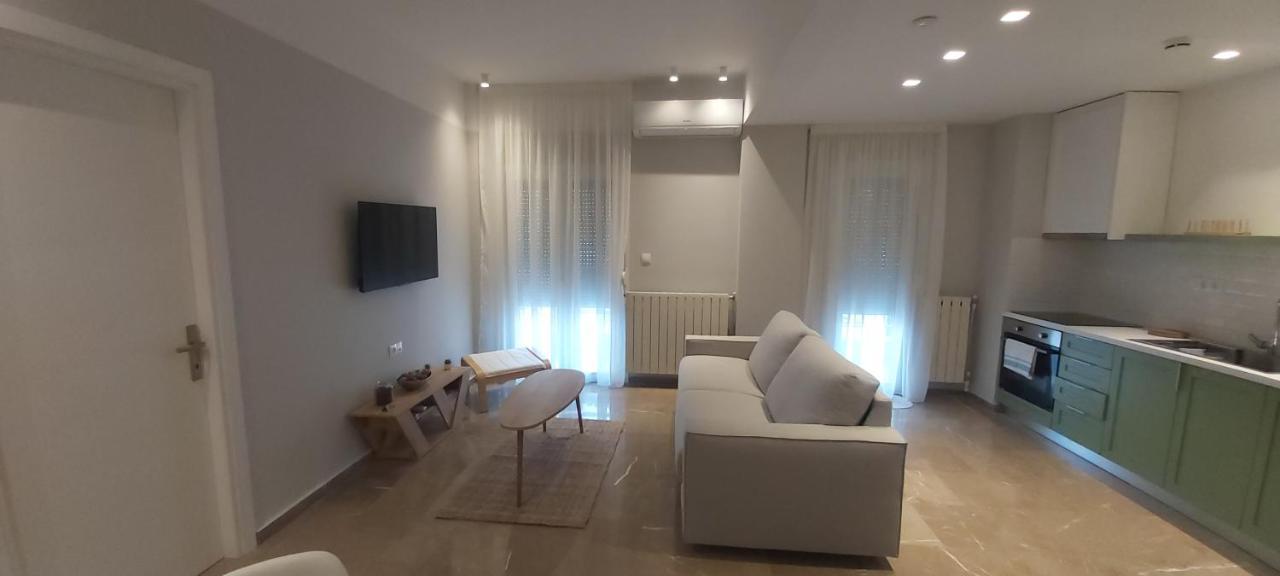 Theta Θ2 Luxury Apartment'S Salonicco Esterno foto