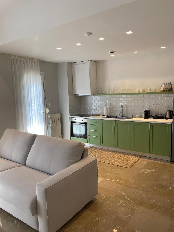 Theta Θ2 Luxury Apartment'S Salonicco Esterno foto