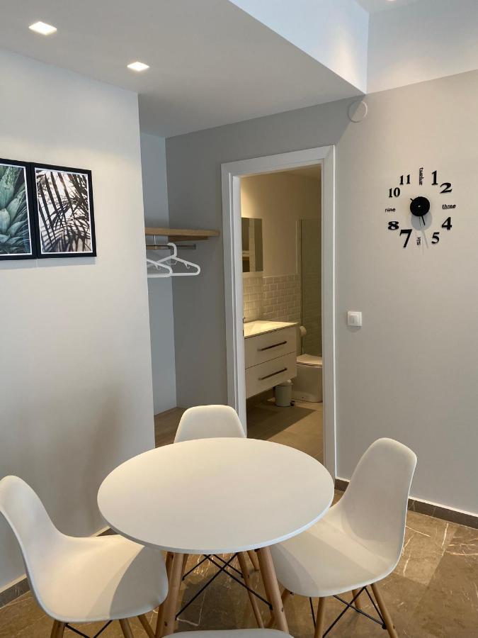 Theta Θ2 Luxury Apartment'S Salonicco Esterno foto